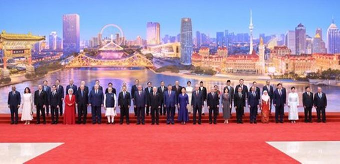 中 시 주석, SCO 환영 연회 열어..."각국 발전과 번영 촉진하는 SCO 책임 더욱 막중"