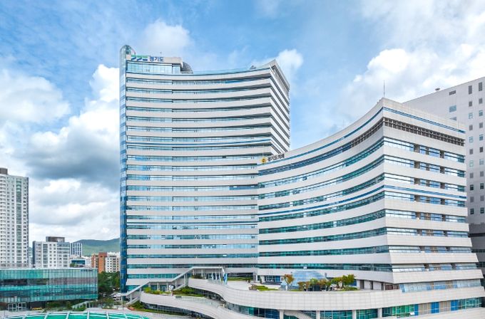 경기도민 92.5%, 정년 연장 등 계속 고용 필요하다... 경기도일자리재단, 도민 정년연장 등 계속고용 인식조사 결과 발표