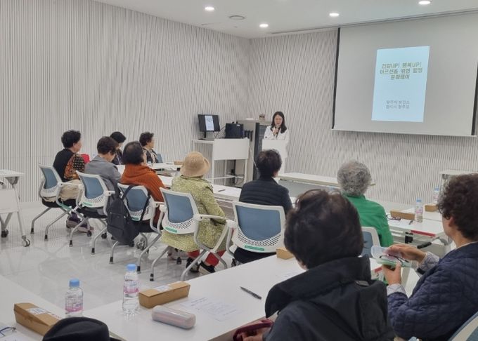 양주시보건소, 서부권 방문건강 관리사업 어르신 대상 사회·문화 프로그램 운영