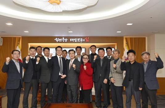 김태흠 지사, 11일 한국공인중개사협회 충청남도회와 간담