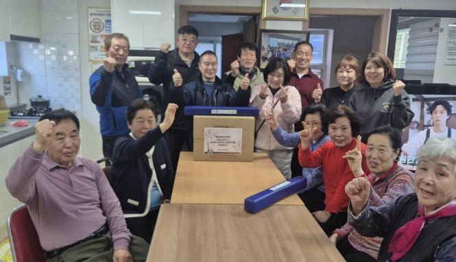 생연1동 사회단체협의회, 정월대보름 맞아 결연 경로당 위문