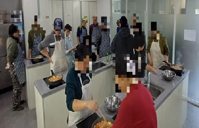 주간재활프로그램 요리치료 모습