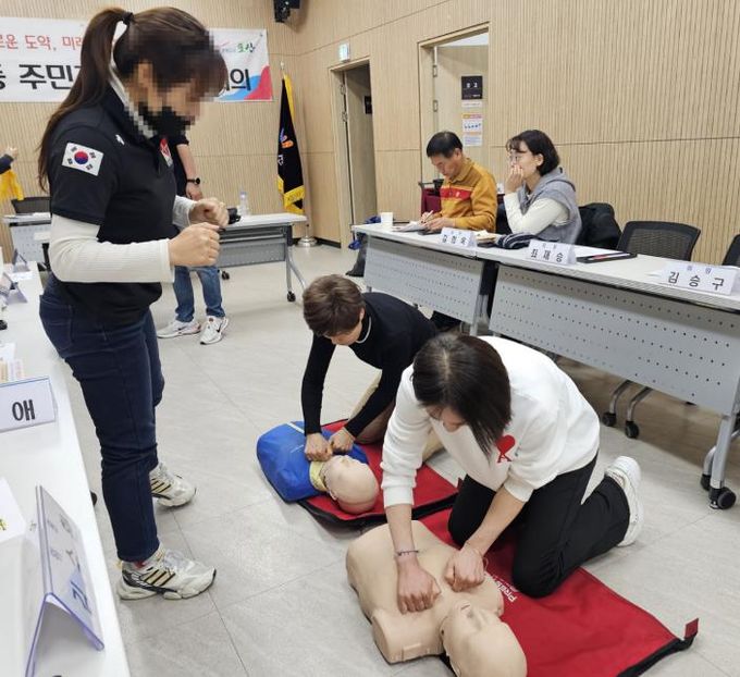 오산시 대원2동 주민자치회, 심폐소생술 및 응급처치 교육 실시