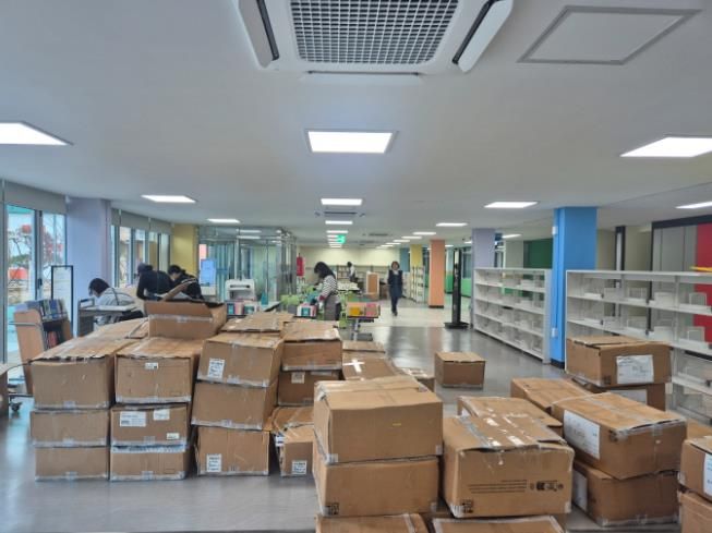 서산교육지원청 학교지원센터, 음암중 도서실 정리지원 실시