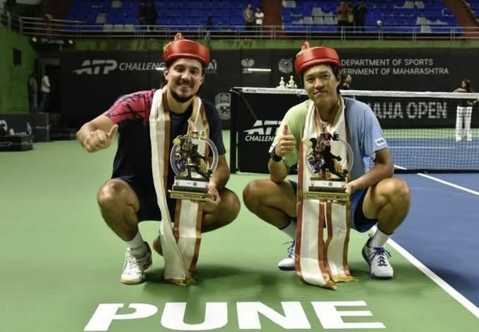 우승 사진(오른쪽 남지성 선수)