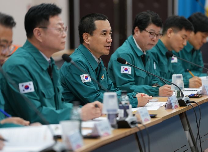 김진태 지사, 기존 TF를 ‘비상경제 대책본부’로 격상 지시