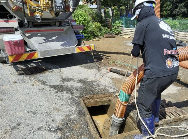 하수도 및 배수시설 점검 및 준설 작업 현장