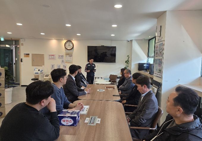 동아제약 노사 박카스 기증